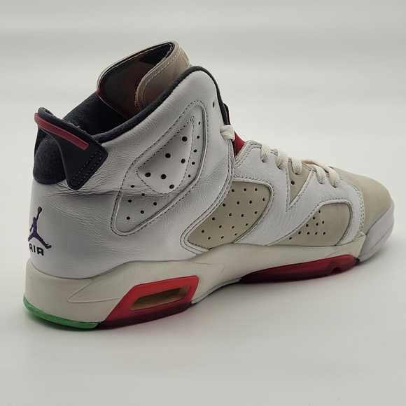 Youth Jordan 6 Retro Hare GS 7Y - Neutral Grey/True Red - Style #384665-062 Used - Picture 9 of 13